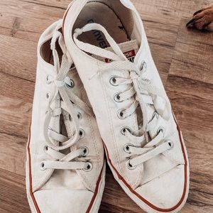 CONVERSE All-Stars White (low cut)